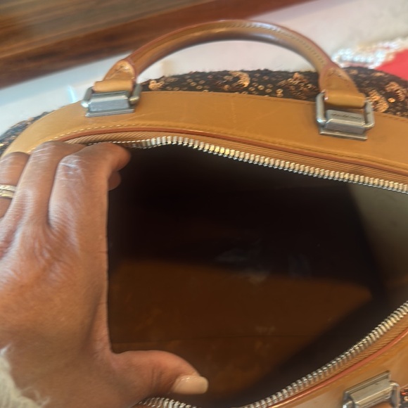 Louis Vuitton limited edition, sequined speedy bag - Picture 7 of 7